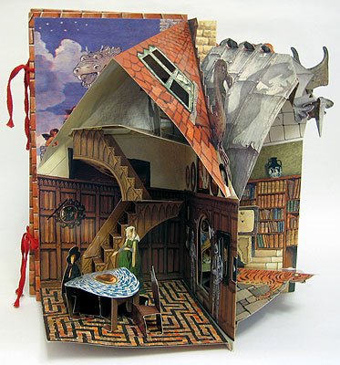 旋轉木馬書立體書 – 波提且利的民宿｜Botticelli’s Bed & Breakfast carousel book