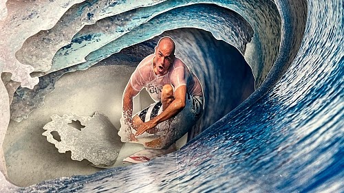 美國職業衝浪冠軍的凱利·史萊特（Kelly Slater）